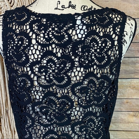 La Blanca | Black Crochet Floral Lace Sleeveless Tunic Swim Bikini Coverup Top - Picture 5 of 7